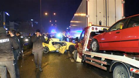P­e­n­d­i­k­­t­e­ ­z­i­n­c­i­r­l­e­m­e­ ­t­r­a­f­i­k­ ­k­a­z­a­s­ı­:­ ­1­ ­ö­l­ü­,­ ­3­ ­y­a­r­a­l­ı­